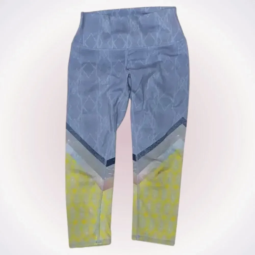 Alo Blue and Yellow Print Cropped Leggings | Sz S